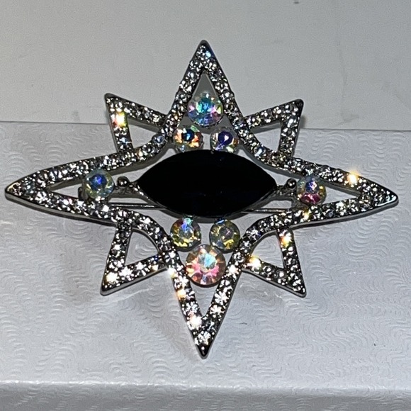 Brooch Glass Sapphire & Clear Crystal Rhinestones Hexagon Shape Exuding Beauty - Picture 5 of 6